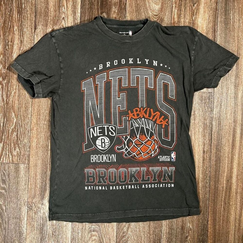 Abercrombie-fitch Men's Black and Grey T-shirt